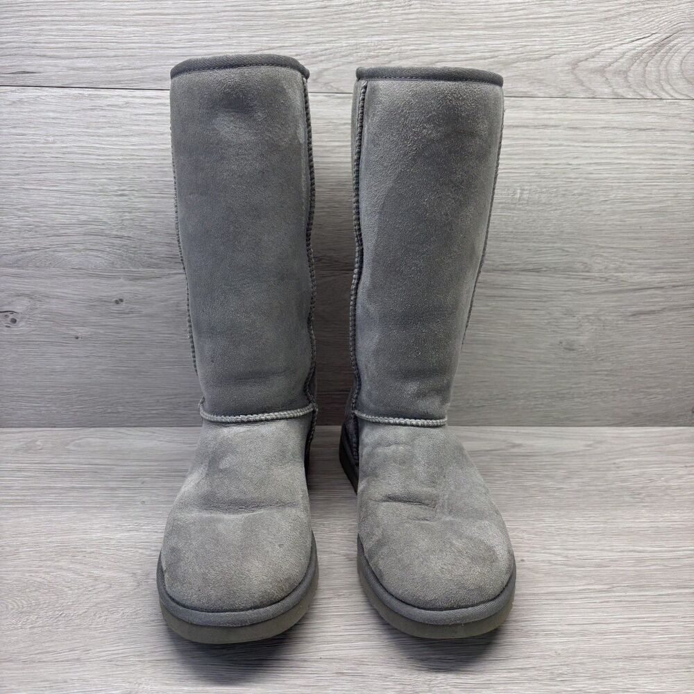 UGG Australia Women's Size 7 Shearling Boots Suede Classic Tall 5815 Gray - Picture 3 of 11